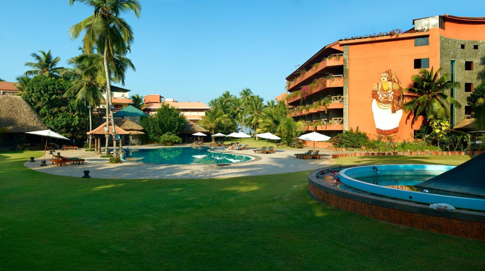 Uday Samudra Leisure Beach Hotel & Spa Kovalam Exterior photo